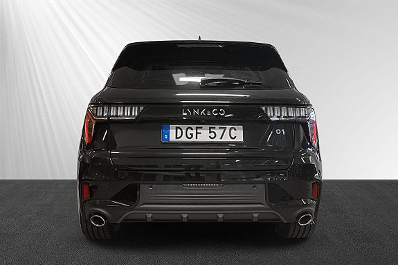 Lynk & Co 01 2 of 9