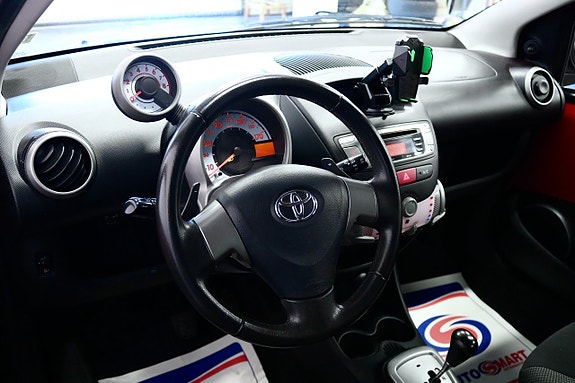 Toyota Aygo 10 of 17