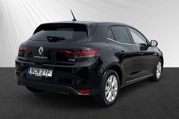 Renault Megane E-Tech 3 of 7