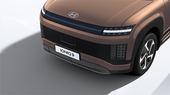Hyundai Ioniq 9 2 of 8