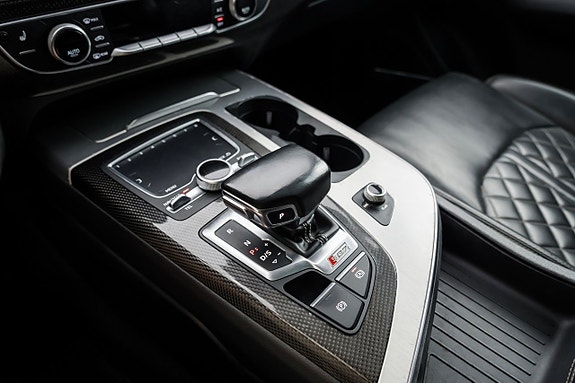 Audi SQ7 19 of 28