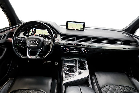 Audi SQ7 22 of 28