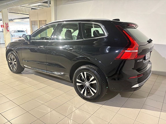 Volvo XC60 17 of 21