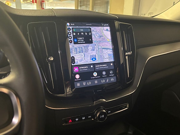 Volvo XC60 12 of 21