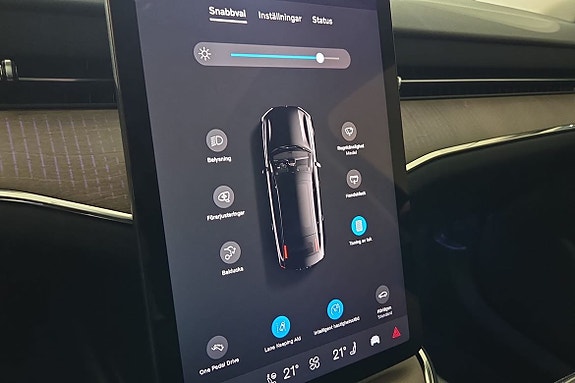 Volvo ES90 13 of 26