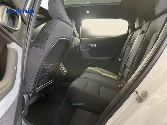 Polestar 2 14 of 17