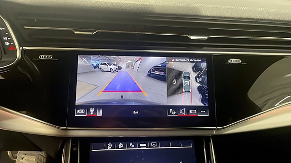 Audi Q7 10 of 15