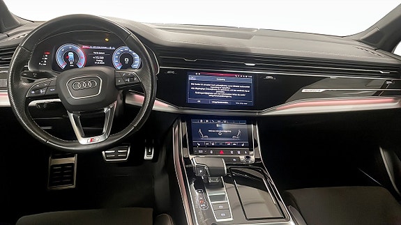 Audi Q7 11 of 15