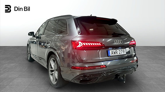 Audi Q7 3 of 15