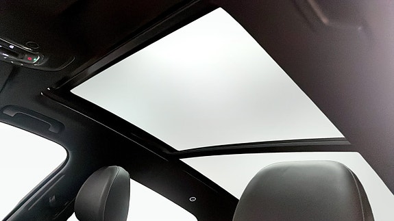 Audi Q7 9 of 15