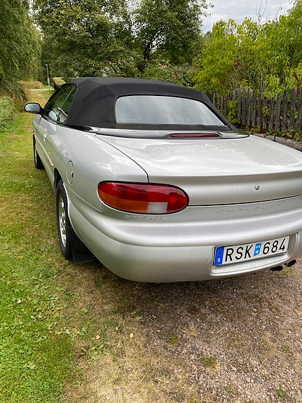 Chrysler Stratus 4 of 7