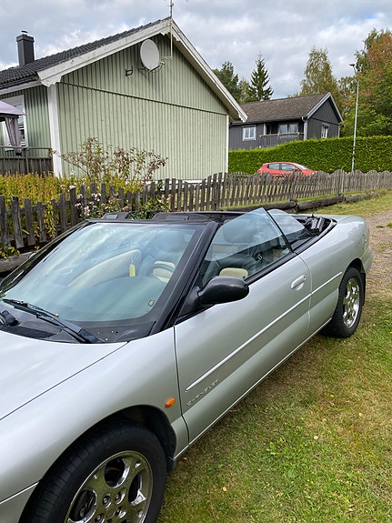Chrysler Stratus 6 of 7