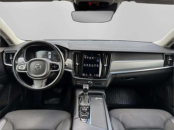 Volvo V90 14 of 17