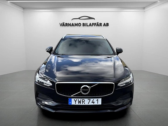 Volvo V90 7 of 17