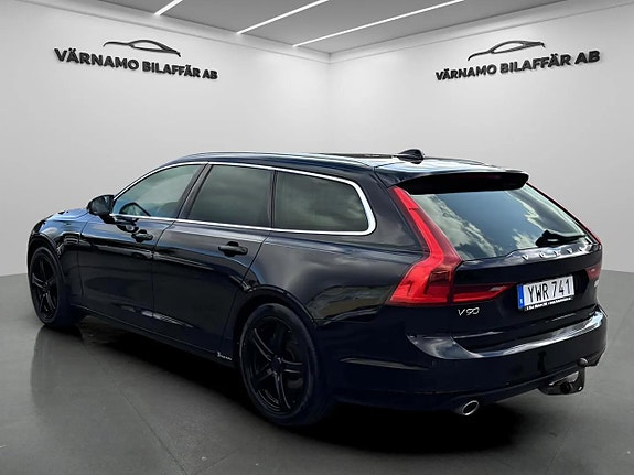 Volvo V90 3 of 17