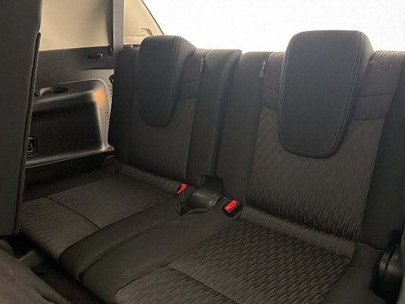 Nissan X-Trail 16 of 30