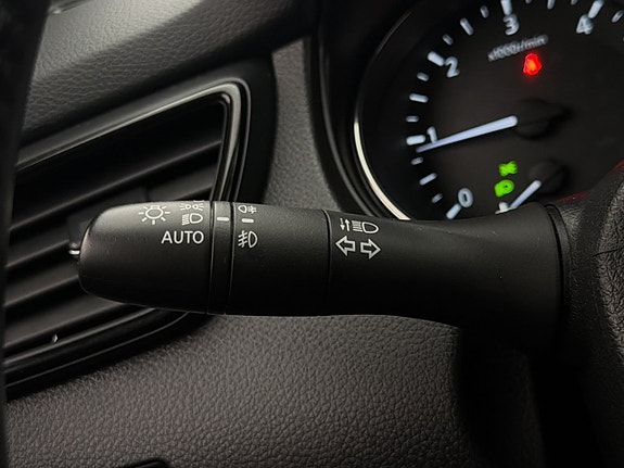 Nissan X-Trail 30 of 30