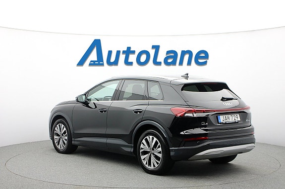 Audi Q4 e-tron 7 of 30