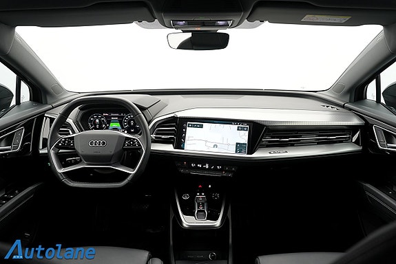 Audi Q4 e-tron 14 of 30