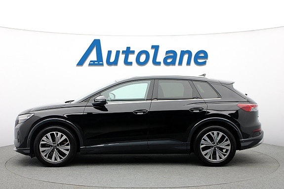 Audi Q4 e-tron 6 of 30