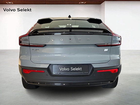 Volvo C40 7 of 15