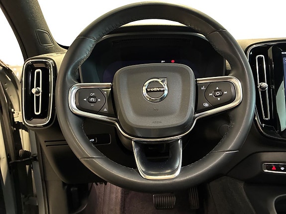 Volvo C40 10 of 15