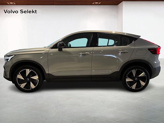 Volvo C40 3 of 15