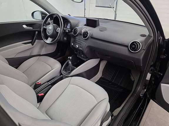 Audi A1 6 of 9