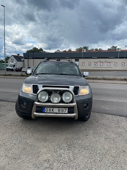 Nissan Navara 6 of 6
