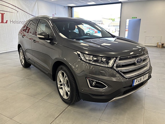 Ford Edge 2 of 7