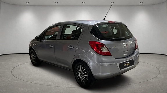 Opel Corsa 7 of 17