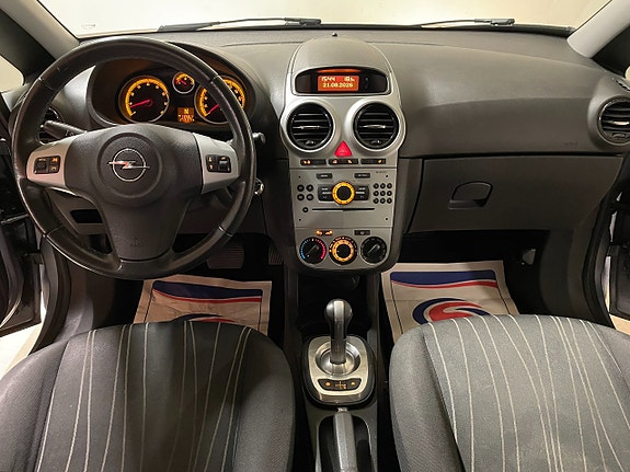 Opel Corsa 8 of 17