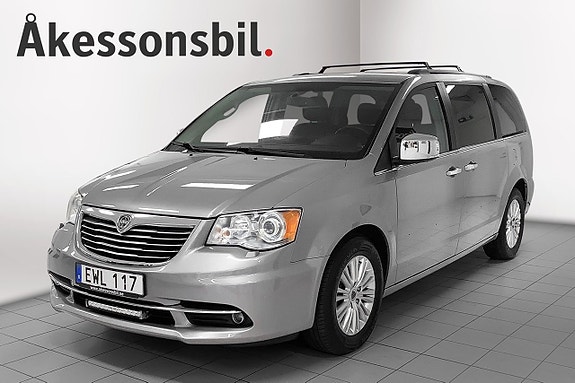 Lancia Voyager 3 of 11