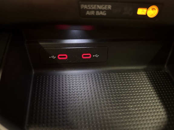 Seat Arona 23 of 25
