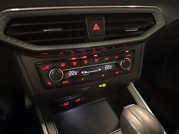 Seat Arona 20 of 25