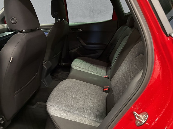 Seat Arona 12 of 25
