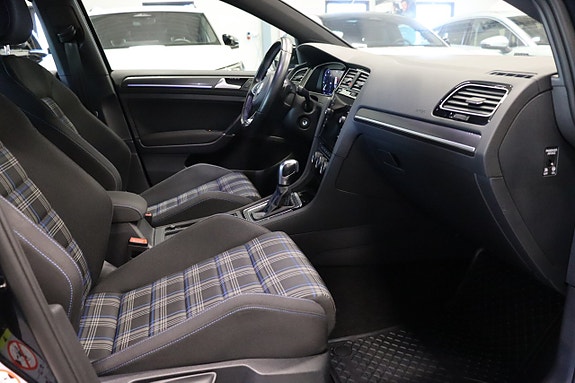 Volkswagen Golf I 8 of 25
