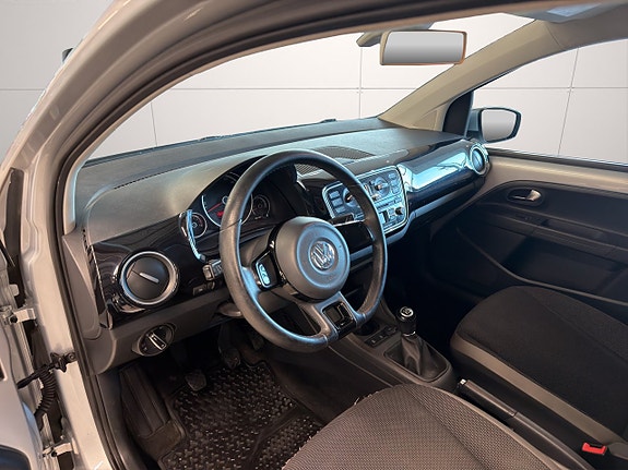 Volkswagen UP! 10 of 22