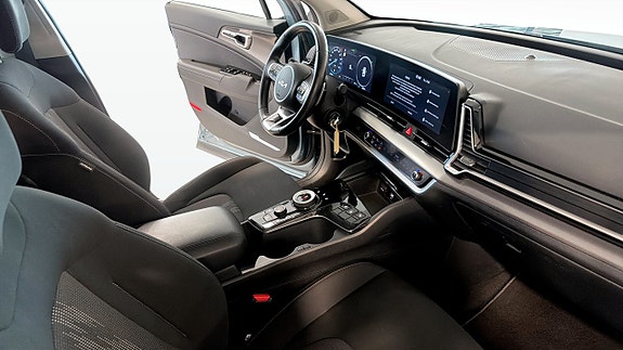 Kia Sportage 3 of 12
