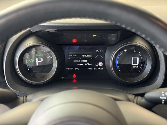 Toyota Yaris 15 of 22