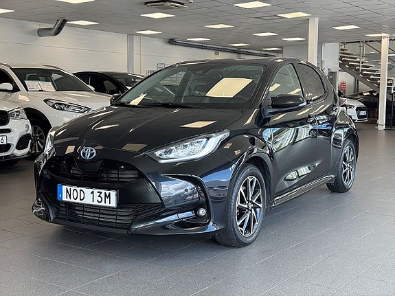 Toyota Yaris 6 of 22