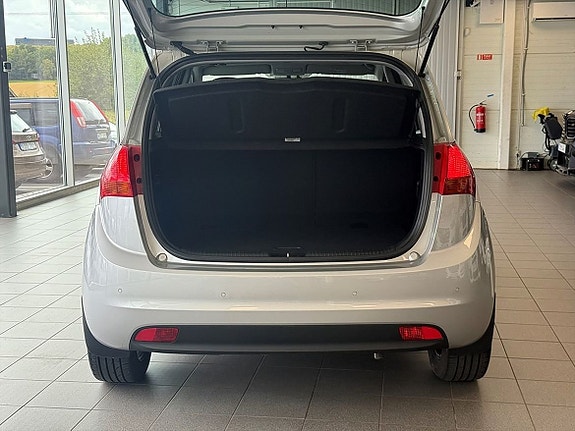Kia Venga 17 of 17