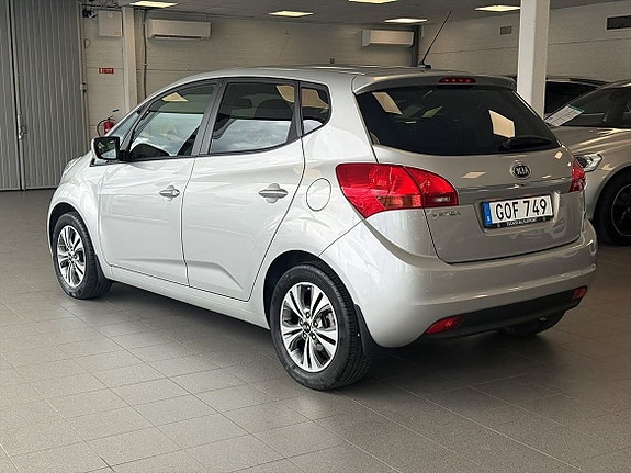 Kia Venga 5 of 17