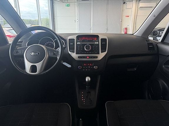 Kia Venga 10 of 17