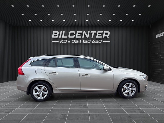 Volvo V60 5 of 19