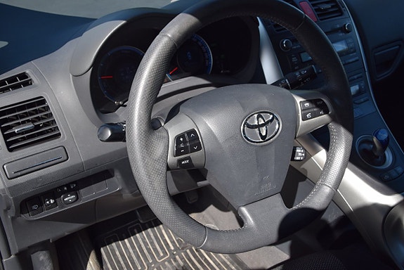 Toyota Auris 14 of 18
