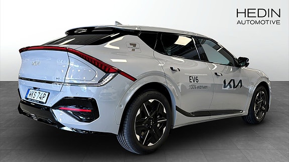Kia EV6 2 of 12