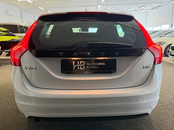 Volvo V60 5 of 20