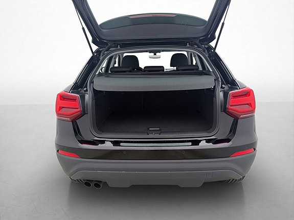 Audi Q2 8 of 27