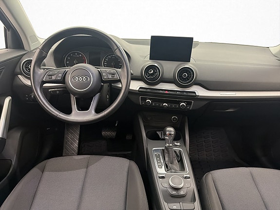 Audi Q2 12 of 27